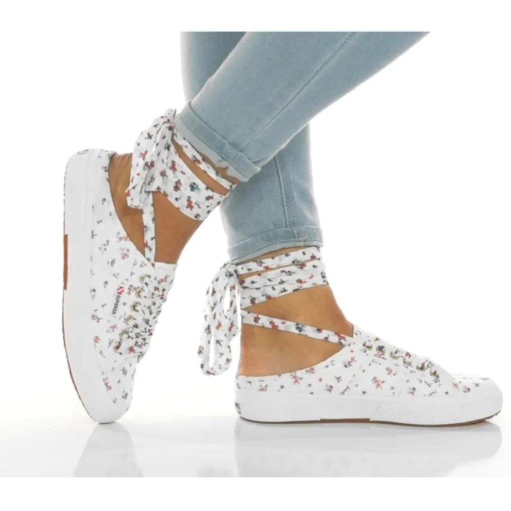 Superga 2402 Floral Ankle Tie Sneakers Size 8.5M